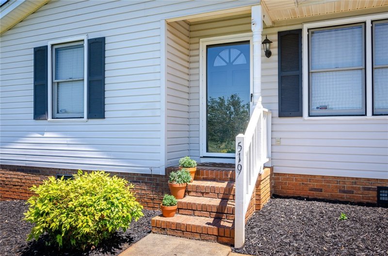 Property image 2 at 519 Chauga Drive, Anderson, SC 29626