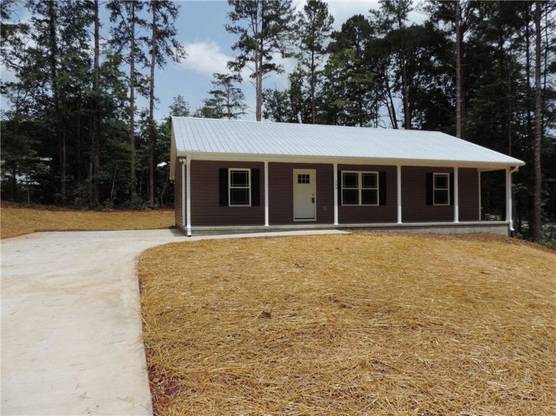 Property image 3 at 300 Arrowood Circle, Seneca, SC 29672