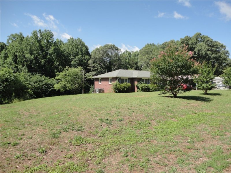 Property image 4 at 3705 Shawnee Avenue, Anderson, SC 29626