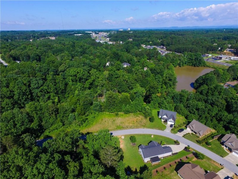 Property image 3 at lot 14 Cove View Court, Seneca, SC 29678