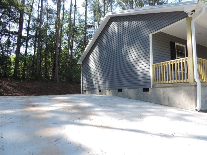 Property image 4 at 200 Arrowood Circle, Seneca, SC 29672