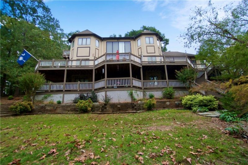 Property image 3 at 117 Chestnut Lane, Anderson, SC 29625