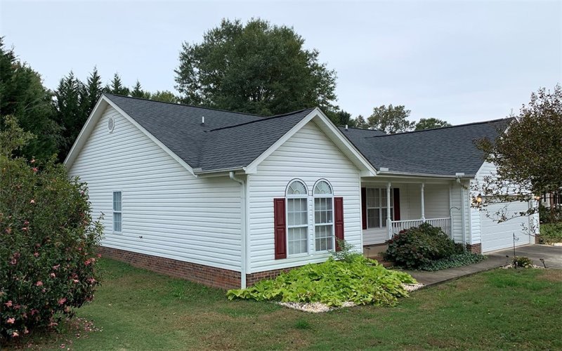 Property image 3 at 1101 Ravenswood Drive, Anderson, SC 29625