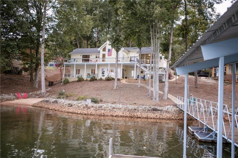 Property image 4 at 217 Apollo Drive, Seneca, SC 29672