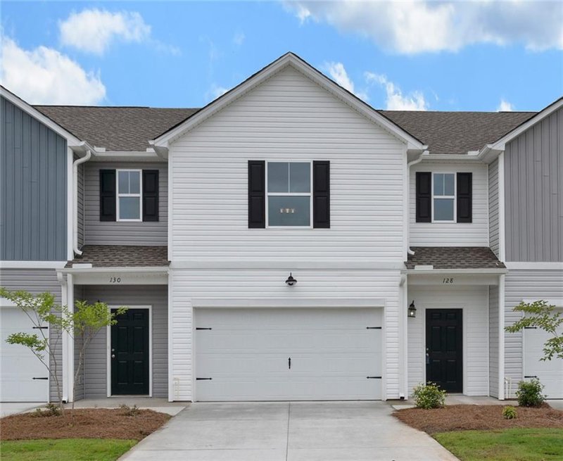 Property image 3 at 128 Heritage Place Drive, Pendleton, SC 29670