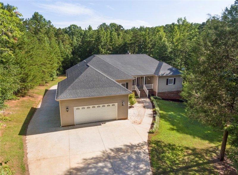 Property image 2 at 309 Walnut Drive, Anderson, SC 29621