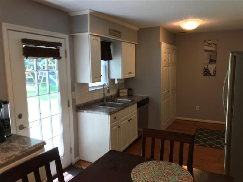 Property image 5 at 206 Cub Cove Drive, Walhalla, SC 29691