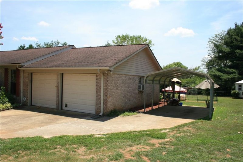 Property image 4 at 9 Millcrest Way, Mauldin, SC 29662