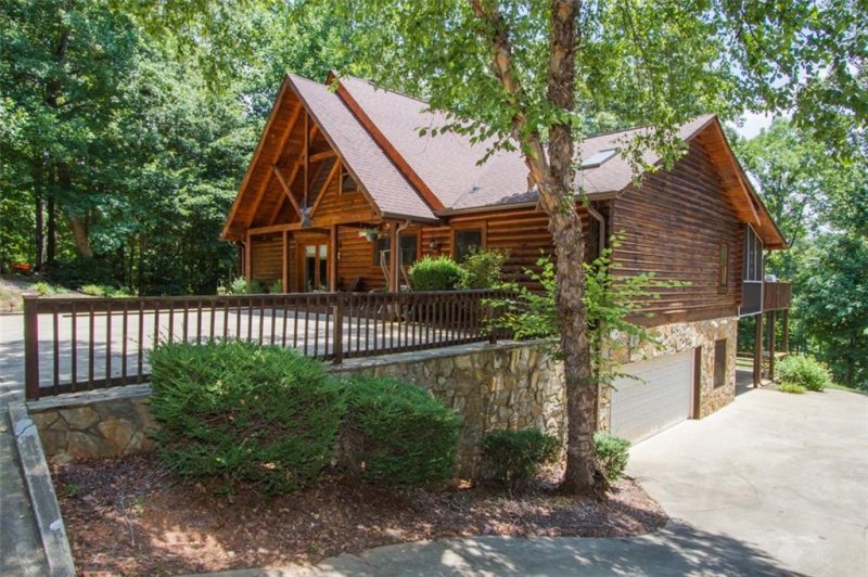 Property image 2 at 214 Brooks Drive, Townville, SC 29689