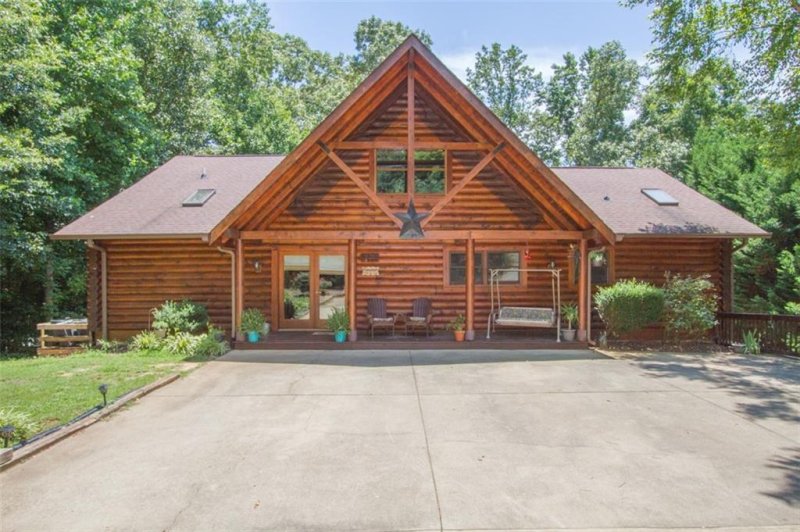 Property image 3 at 214 Brooks Drive, Townville, SC 29689