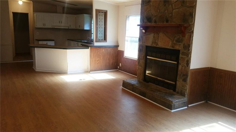 Property image 4 at 609 Burrell Street, Pendleton, SC 29670