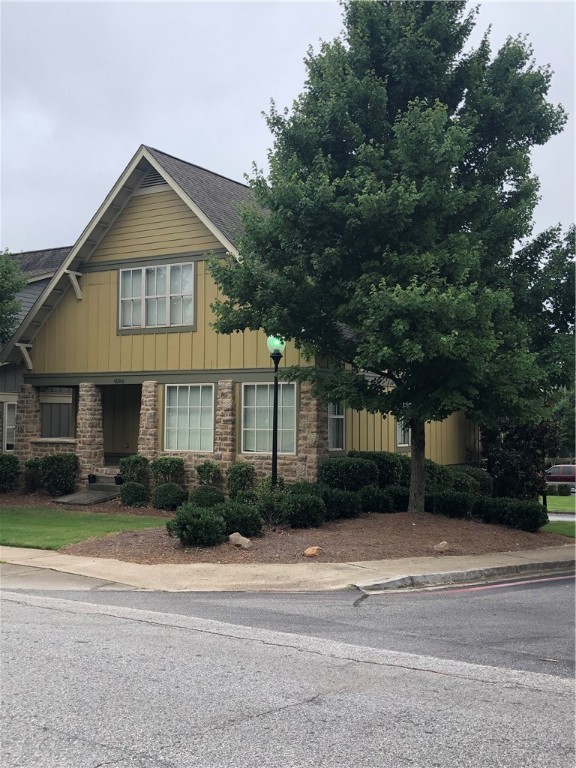 101 West Lane