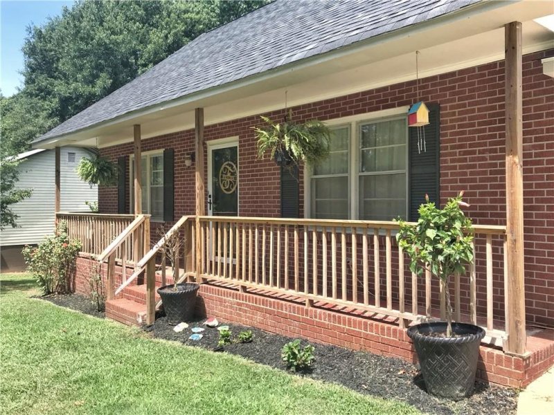 Property image 4 at 314 Camelot Drive, Starr, SC 29684