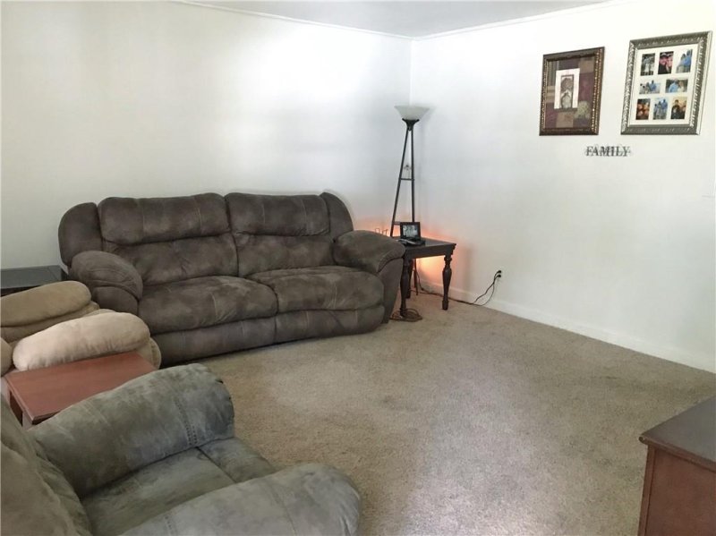 Property image 5 at 314 Camelot Drive, Starr, SC 29684