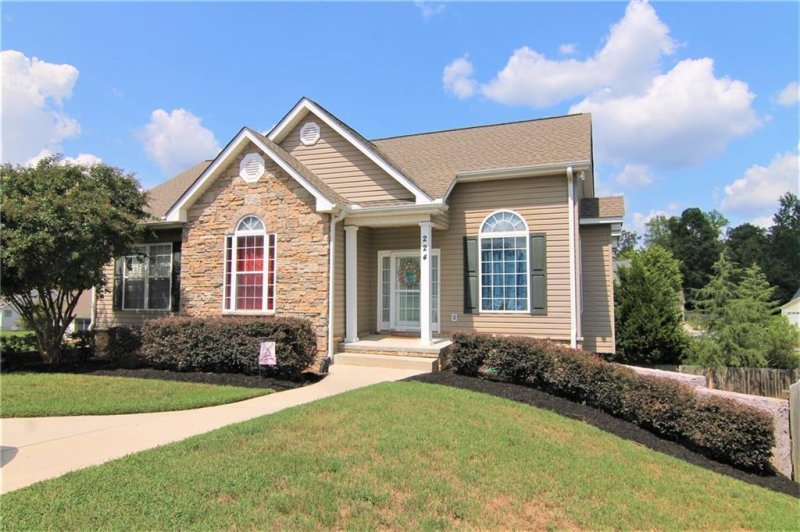 Property image 2 at 224 Wetland Way, Anderson, SC 29621