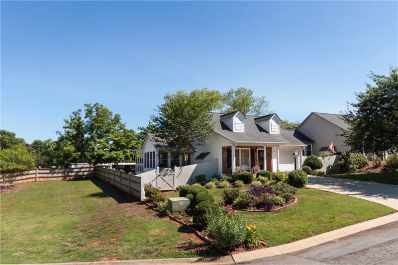 Property image 3 at 114 Magnolia Lane, Pendleton, SC 29670