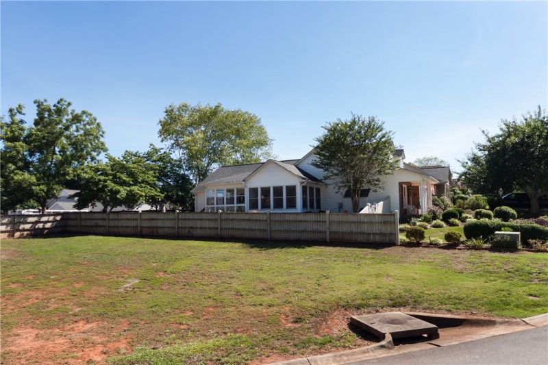 Property image 4 at 114 Magnolia Lane, Pendleton, SC 29670