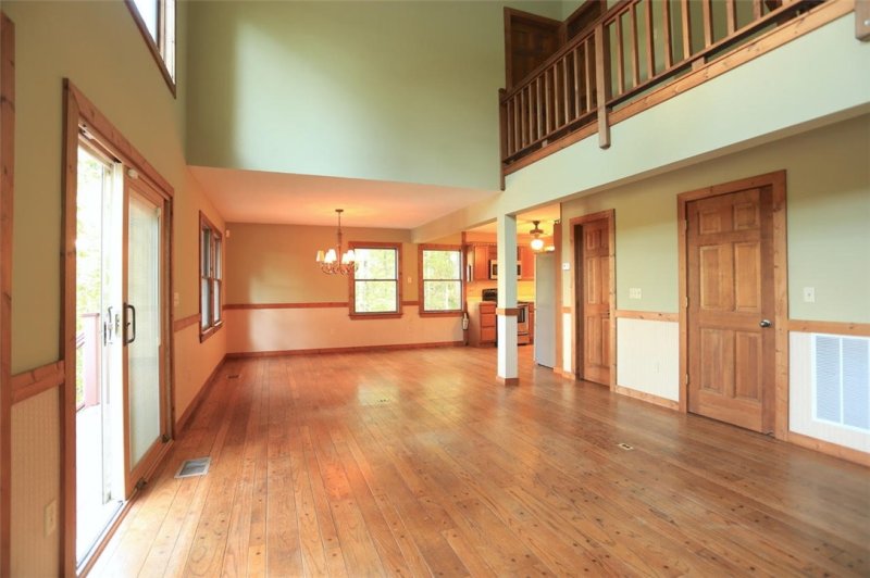 Property image 4 at 709 Seminole Point Road, Fair Play, SC 29643