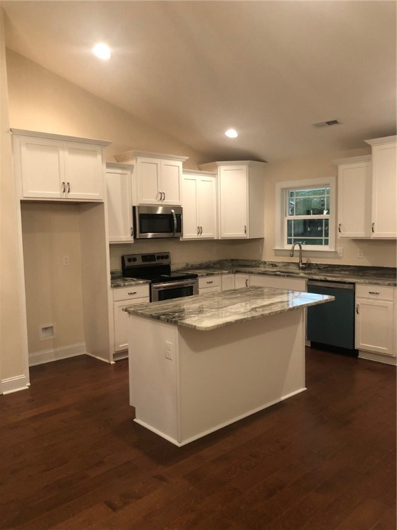 Property image 3 at 214 Longview Drive, Williamston, SC 29697