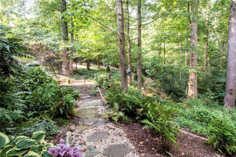 Property image 5 at 107 Shelter Cove Drive, Seneca, SC 29672