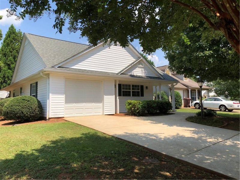 Property image 3 at 101 Colonial Court, Pendleton, SC 29670