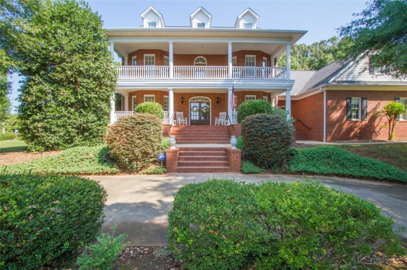 Property image 2 at 1002 Plum Lane, Anderson, SC 29621