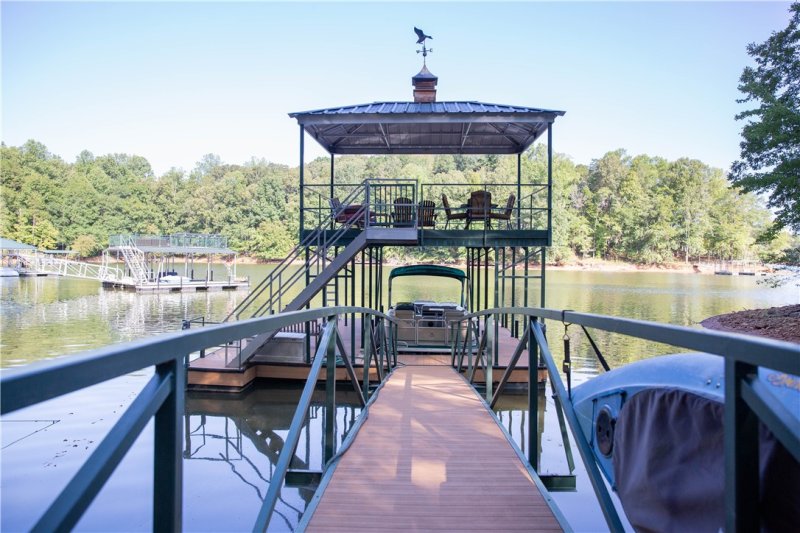 Property image 3 at 602 Keswick Point, Seneca, SC 29678