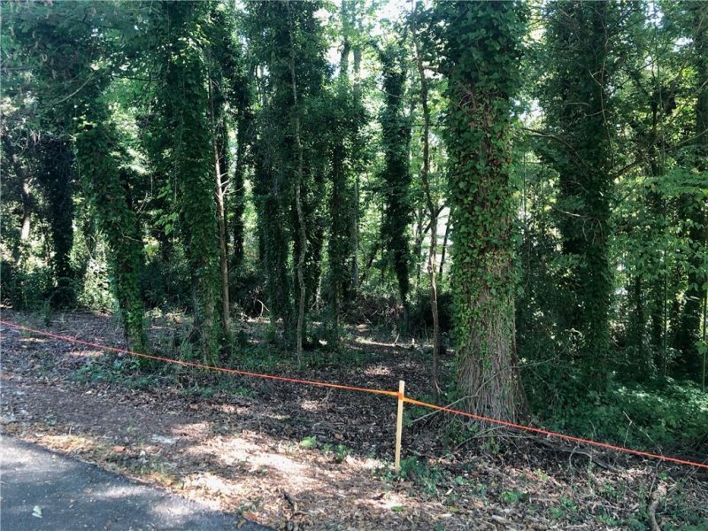 Property image 4 at 417 Rock Creek Road, Clemson, SC 29631