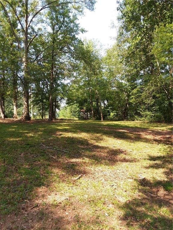 Property image 4 at 105 Rocky Shores Boat Ramp Road, Iva, SC 29655