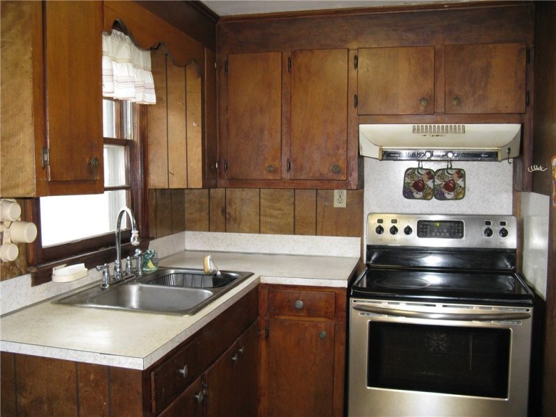 Property image 3 at 206 Hampton Street, Iva, SC 29655