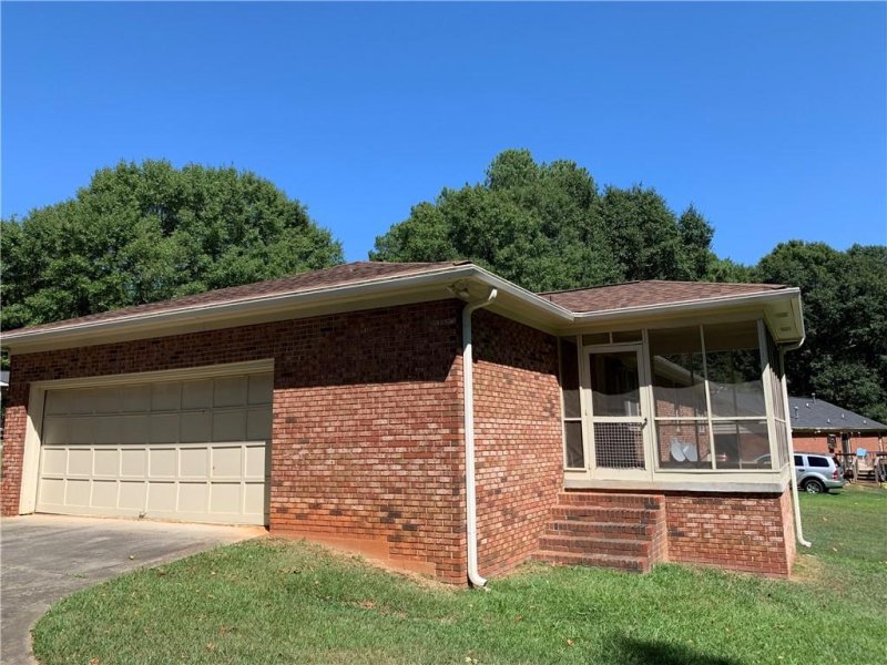 Property image 3 at 3006 Little Creek Drive, Anderson, SC 29621