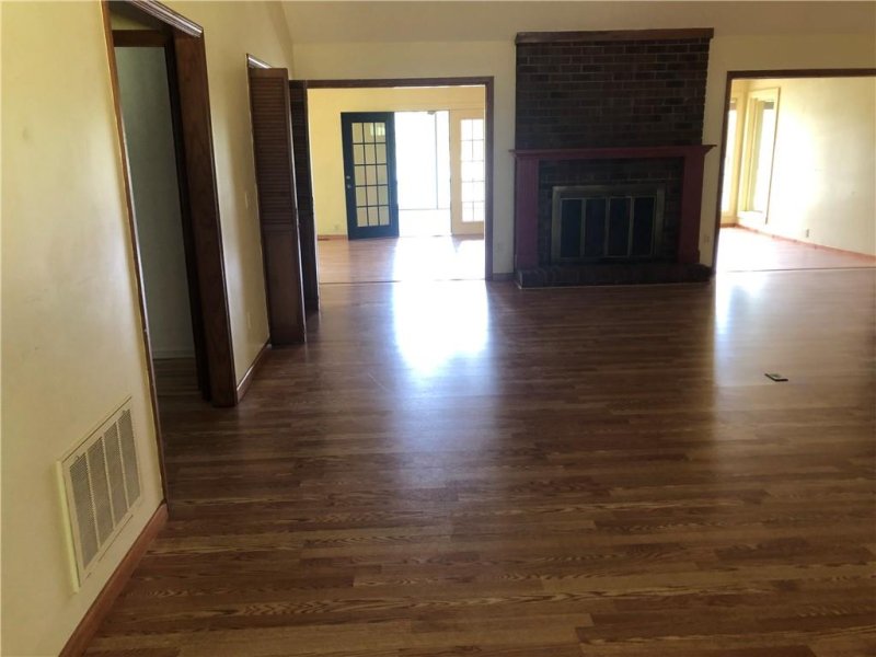 Property image 3 at 1202 Clearwater Shores Road, Fair Play, SC 29643