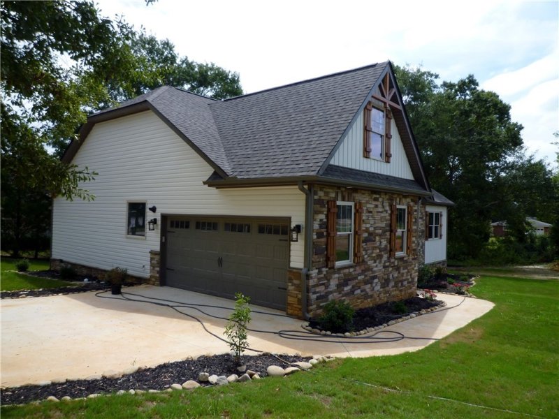 Property image 4 at 193 Amberwood Drive, Anderson, SC 29621