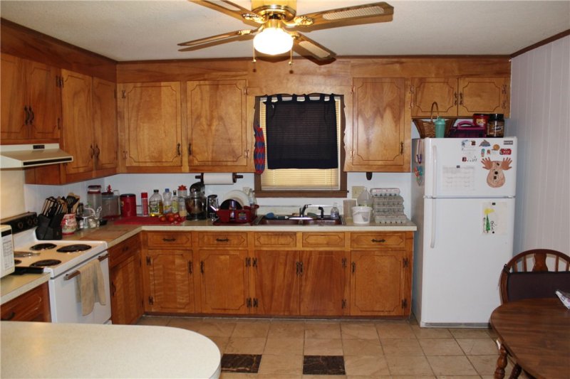 Property image 4 at 1015 Mouchet Circle, Starr, SC 29684