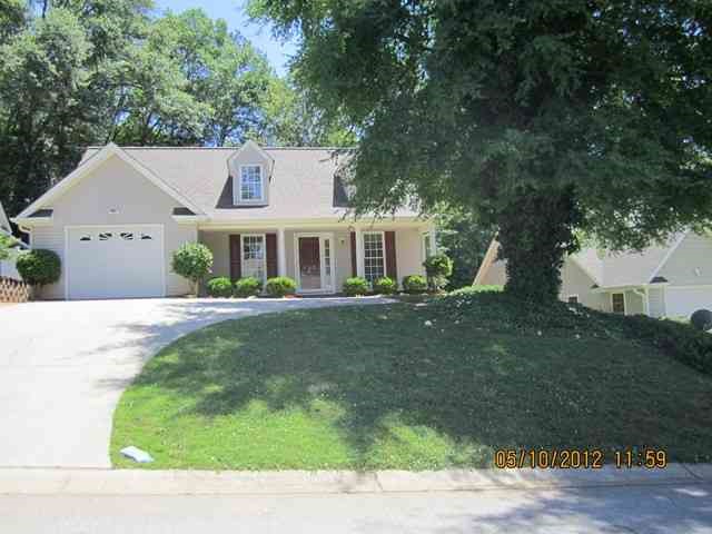 132 Grand Oak Circle