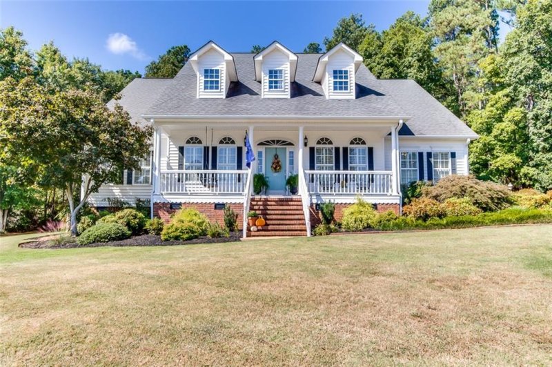 Property image 2 at 405 Stonewall Drive, Easley, SC 29642