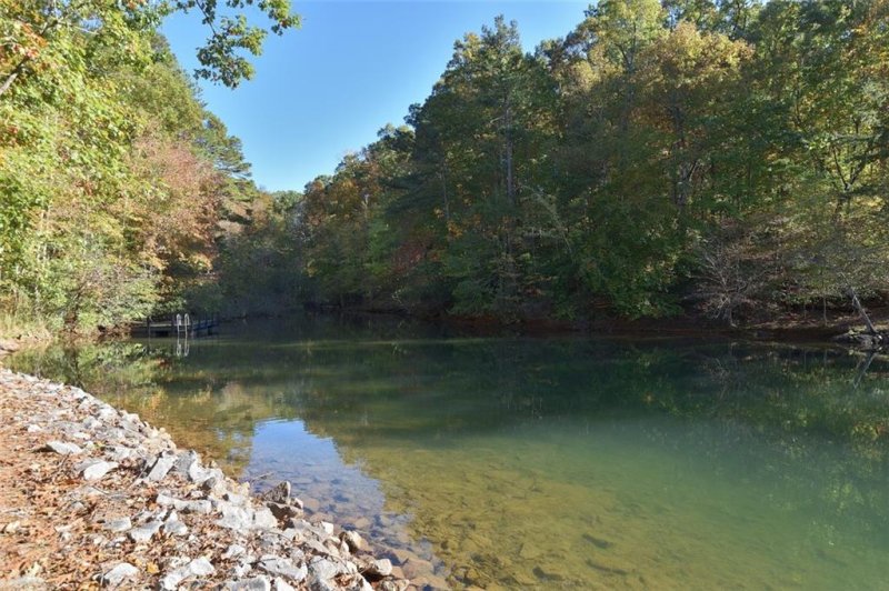 Property image 2 at 218 Summit Drive, Seneca, SC 29672