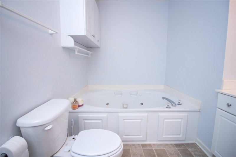 Property image 2 at 100 Raptor Court, Anderson, SC 29621