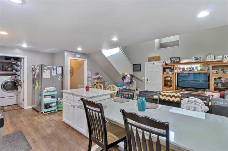 Property image 4 at 3009 Corinth Drive, Seneca, SC 29678