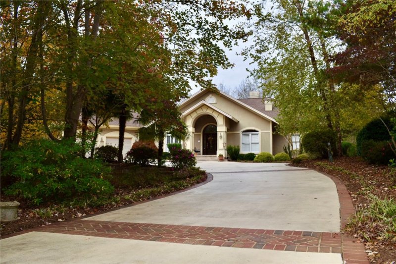 Property image 3 at 213 Starboard Side, Anderson, SC 29625