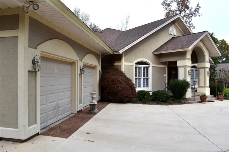 Property image 5 at 213 Starboard Side, Anderson, SC 29625