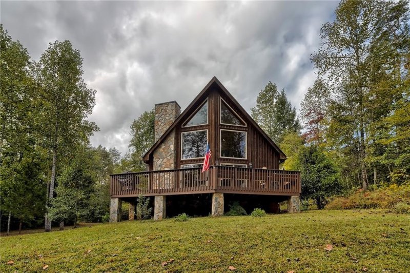 204 Willys Creek Circle