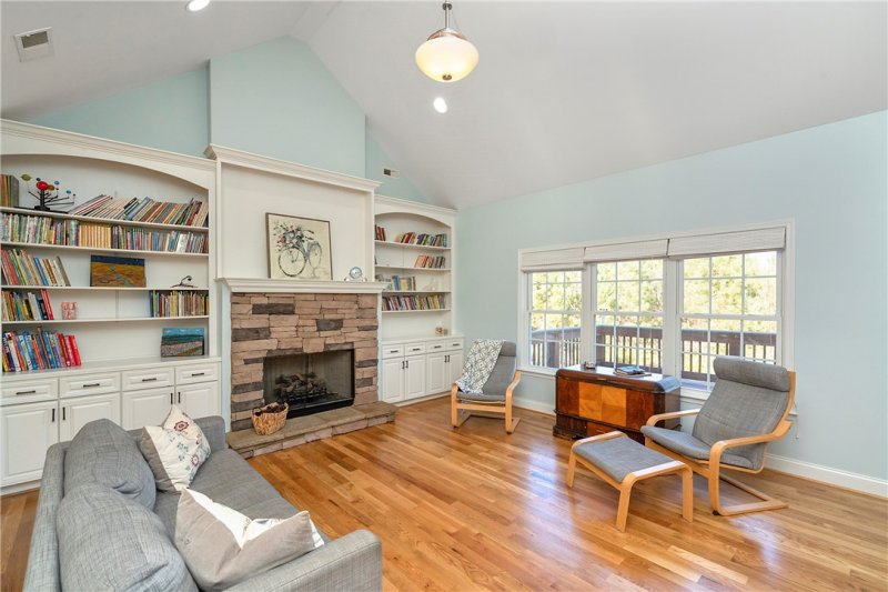 Property image 3 at 628 Providence Point Drive, Seneca, SC 29678