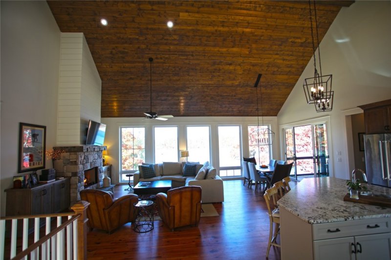 Property image 2 at 116 Nautica Point, Six Mile, SC 29682