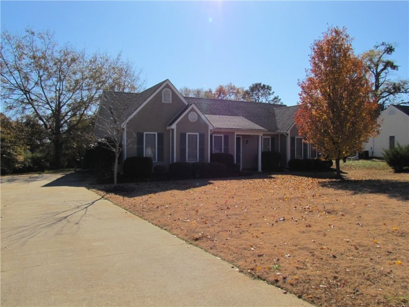 Property image 2 at 11123 Watson Drive, Seneca, SC 29672