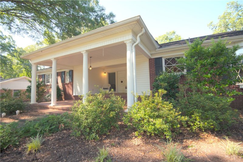 Property image 3 at 303 Palmetto Parkway, Belton, SC 29627