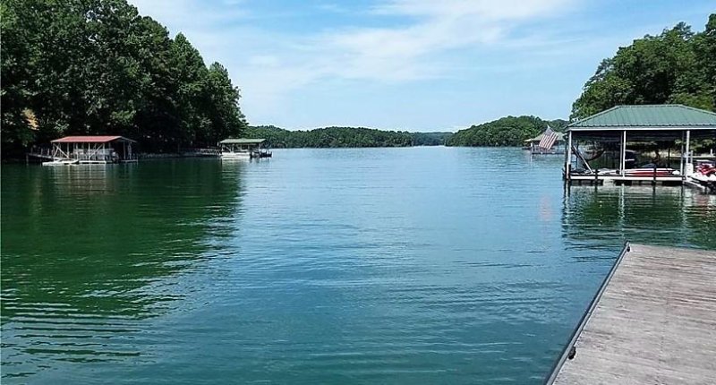 Property image 3 at 307 Bay Hill Drive, West Union, SC 29696