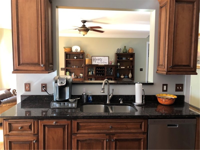 Property image 3 at 107 Pruitt Street, Pendleton, SC 29670