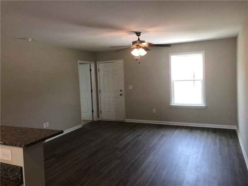 Property image 4 at 408 Laurel Grove Court, Seneca, SC 29678