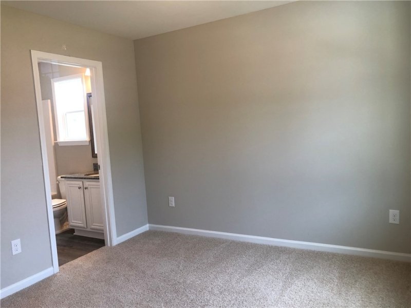 Property image 5 at 408 Laurel Grove Court, Seneca, SC 29678